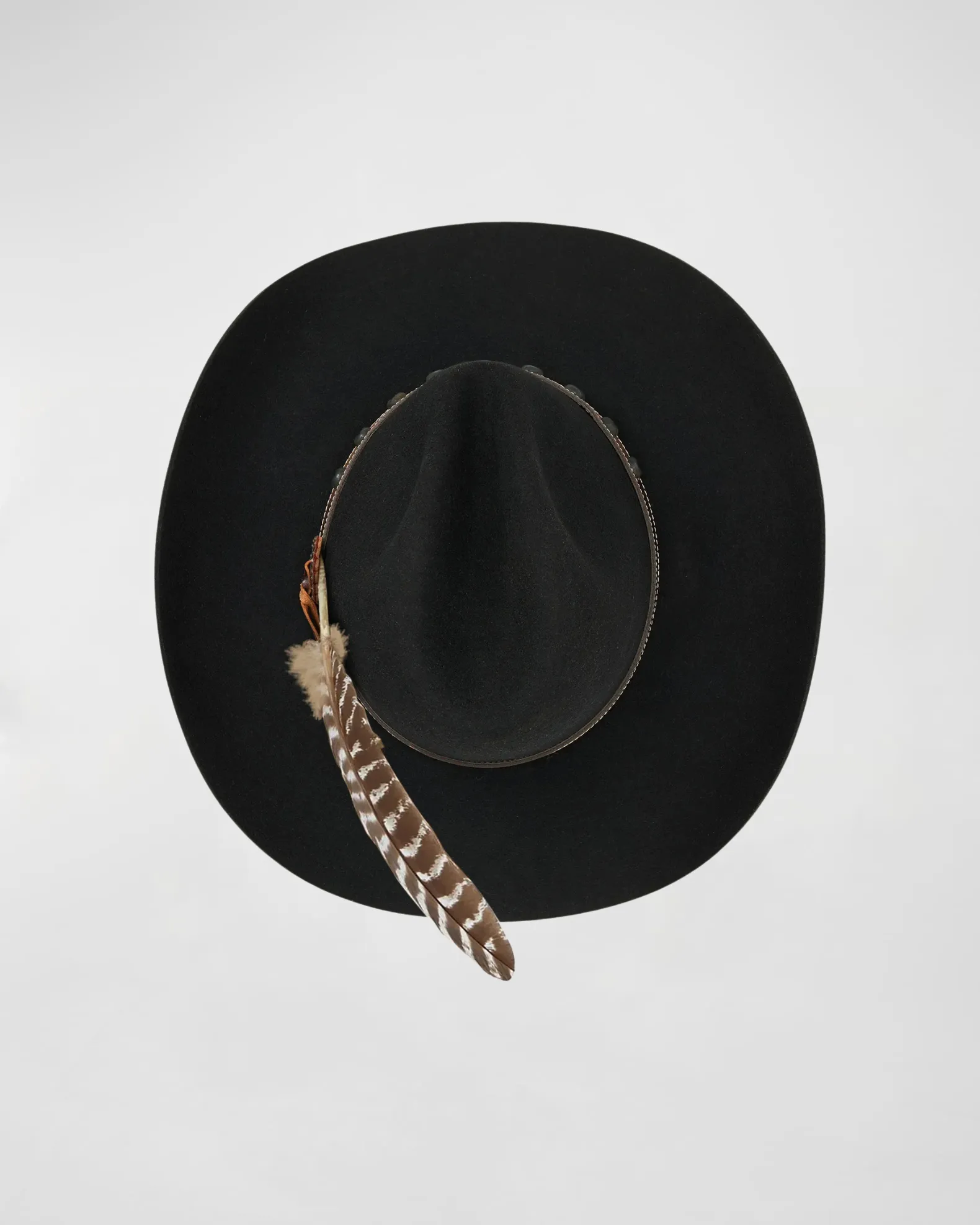 Broken Bow Felt Cowboy Hat in Black