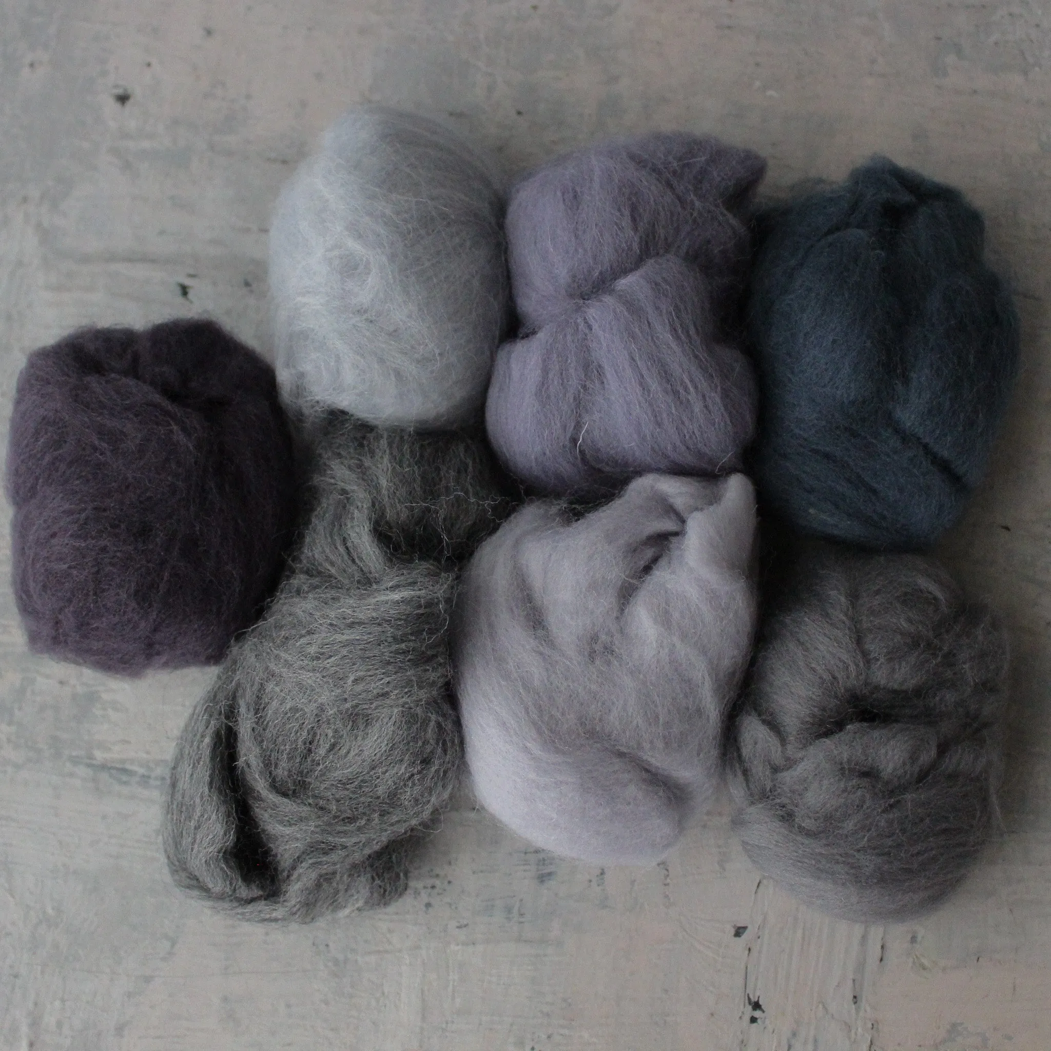 Coloured Wool Fleece Roving