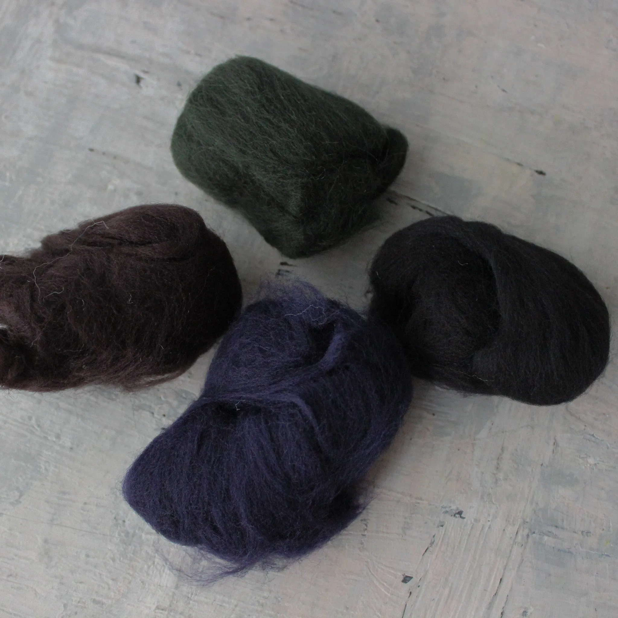 Coloured Wool Fleece Roving