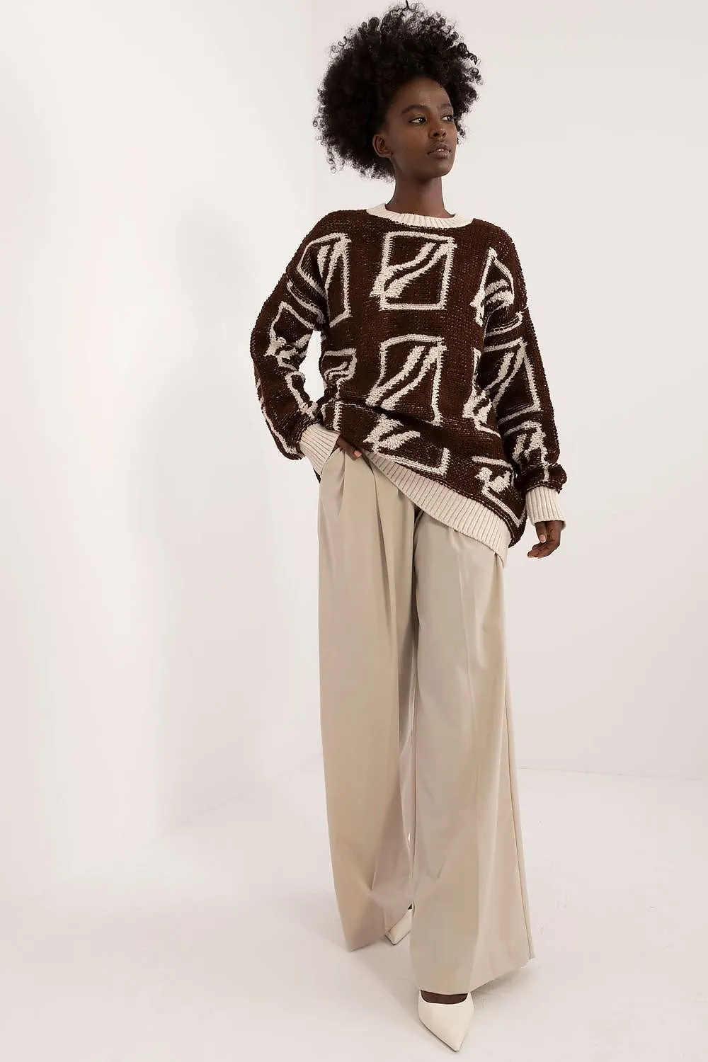 TEEK - Squared Slide Sweater